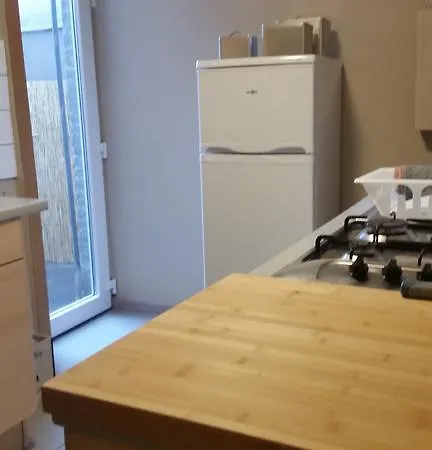Le 13 Apartment *